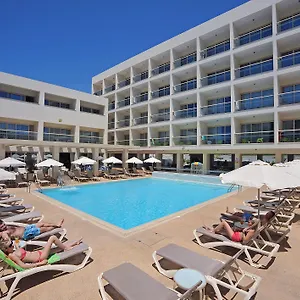 4* Szálloda Nelia Gardens