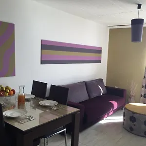 3* Hotel apartamentowy Agrino