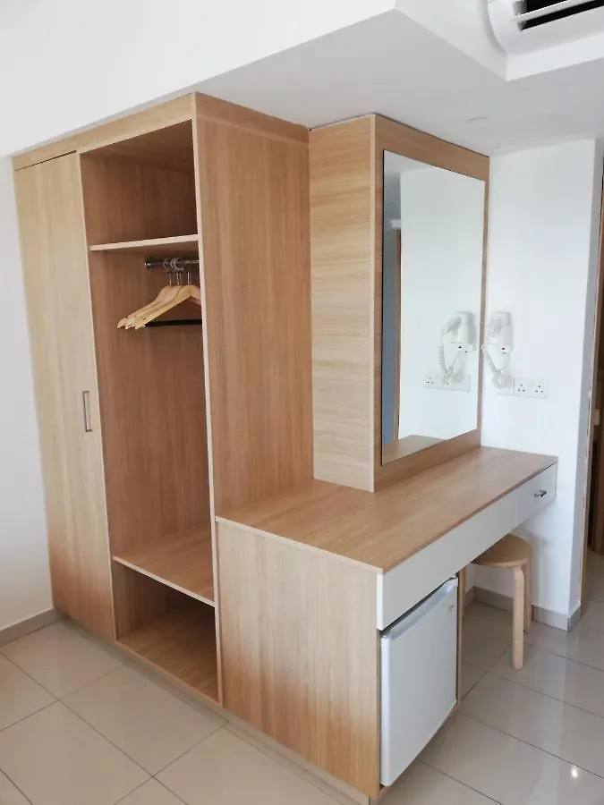 Ξενοδοχείο με διαμερίσματα Joy Hotel Apts Αγία Νάπα